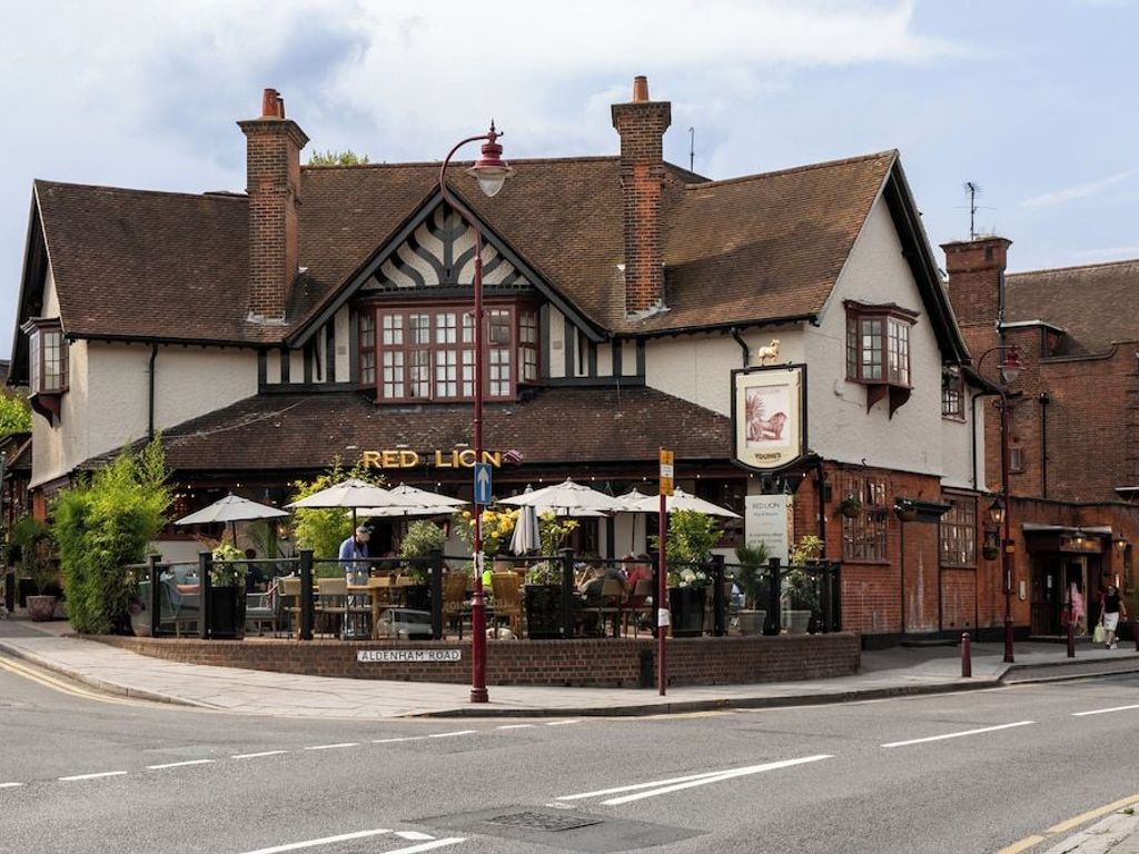 Red Lion Hotel