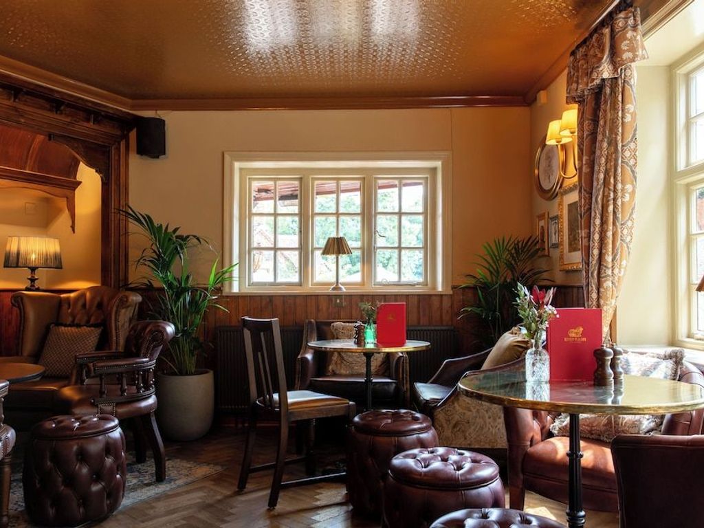 Red Lion Hotel
