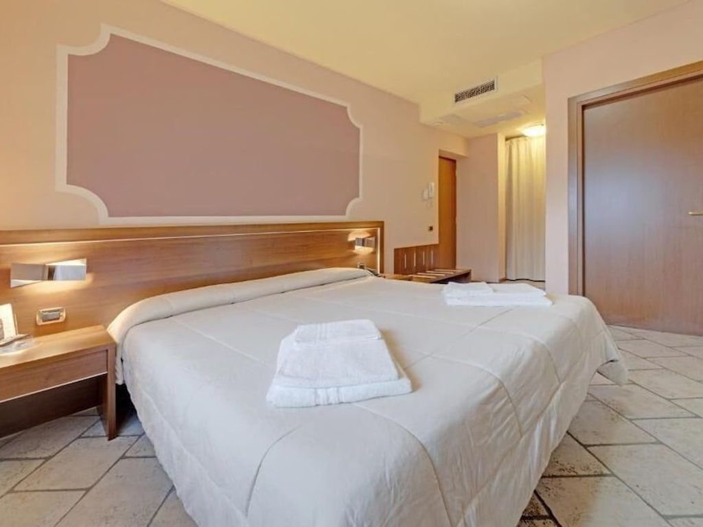 Hotel Grotto Bagat