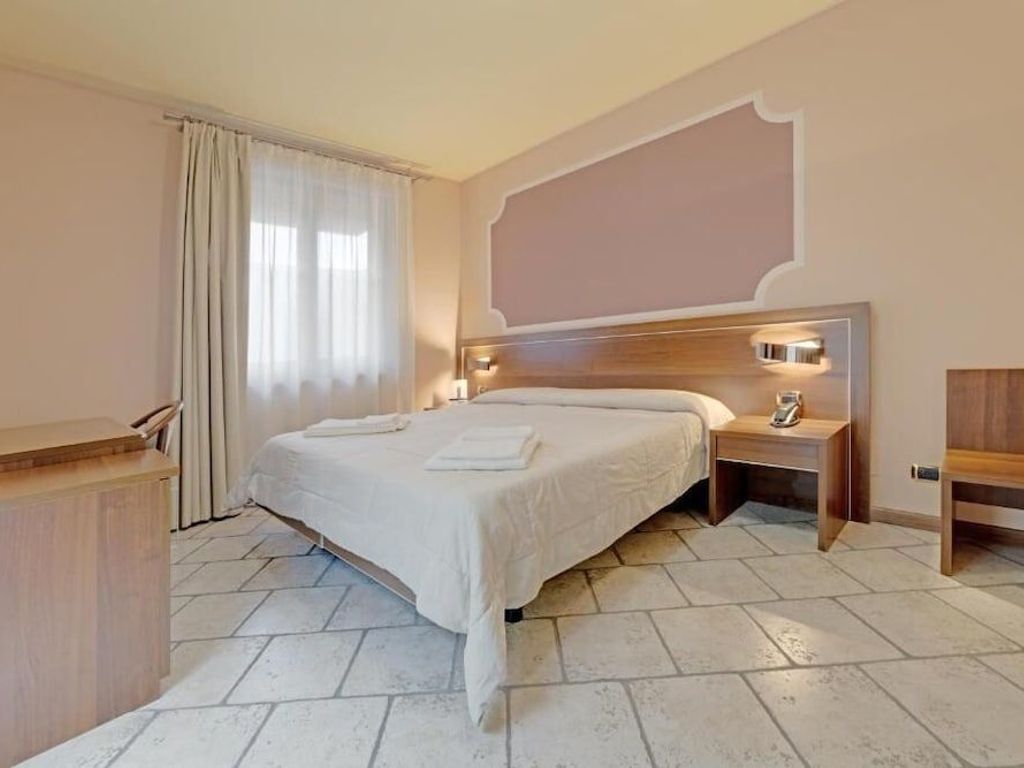 Hotel Grotto Bagat