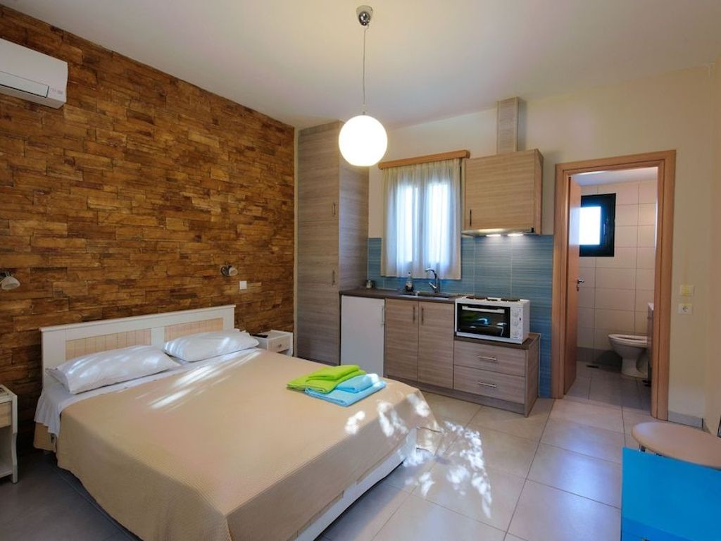 Holiday Rooms
