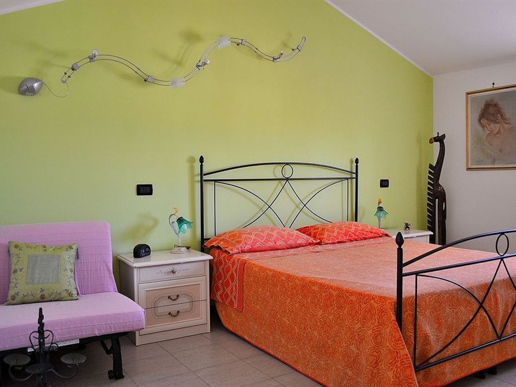 Bracciano Dreams Home