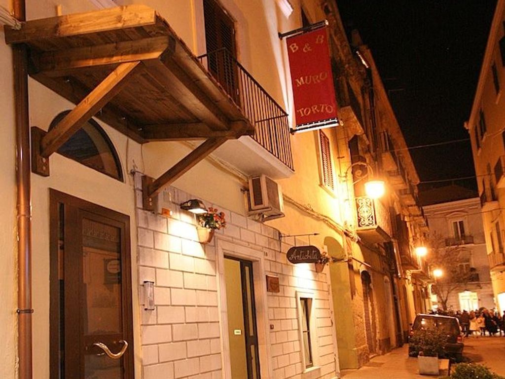 Muro Torto Bed and Breakfast