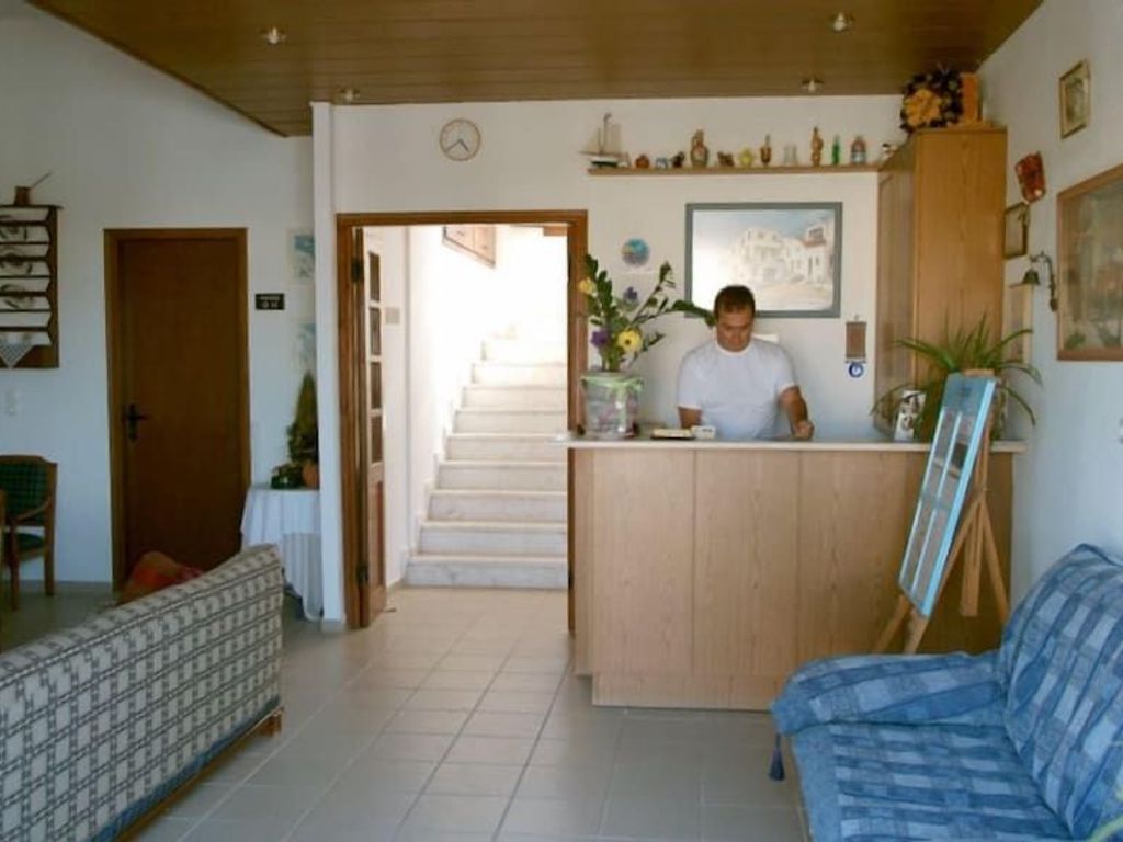Kiriakos Apartments