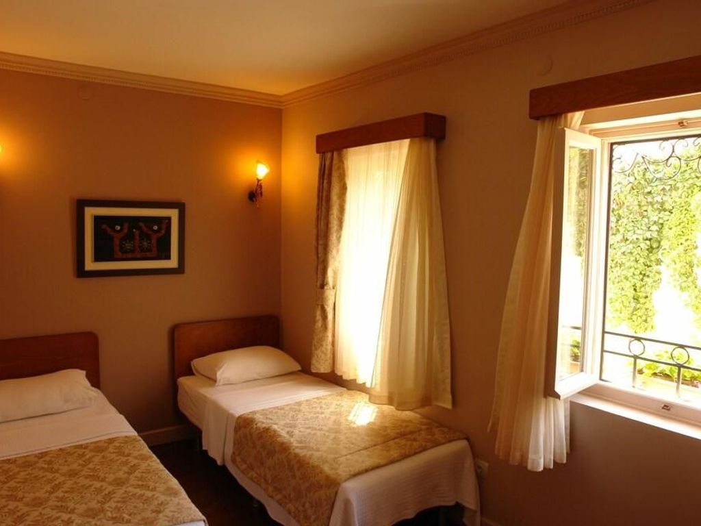Bozcaada Biz Otel