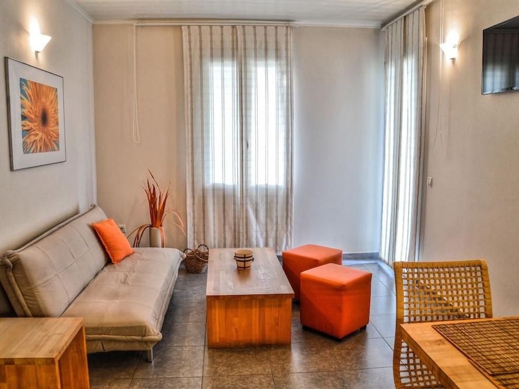 Iro Suites