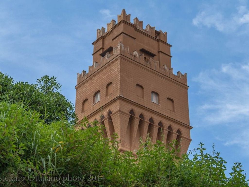 La torre di Ro
