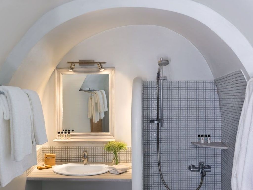 Caldera Santorini Helestia Pocket Hotel
