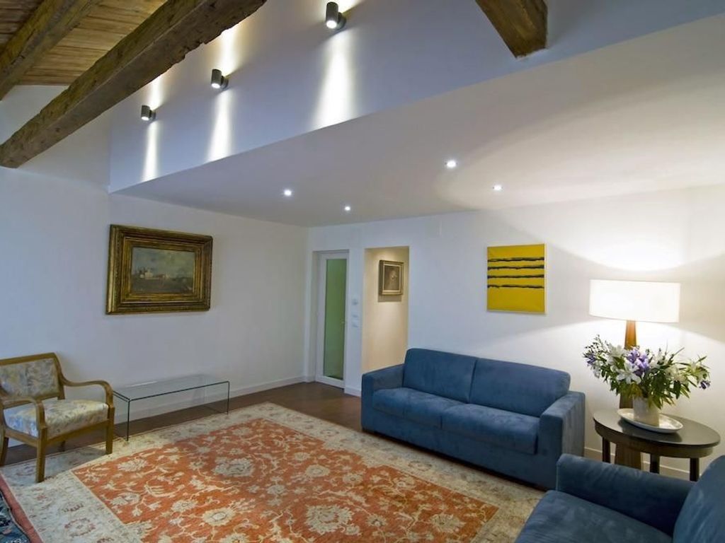 Sarai Apartments