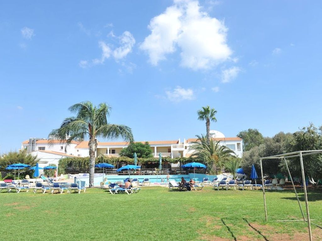 Captain Karas Holiday Apartments
