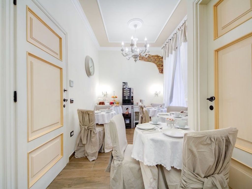 Lunaria Suites Rome
