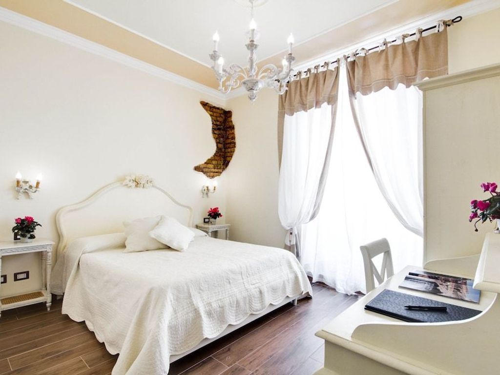 Lunaria Suites Rome