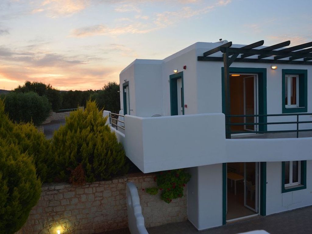 Cavo Plako Villas