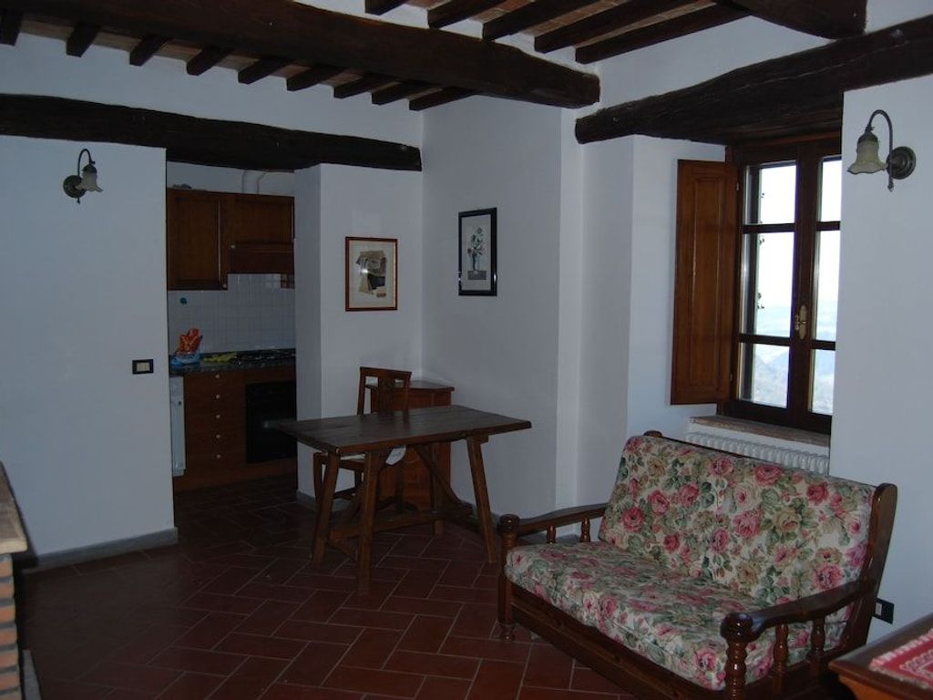 Castello di Cisterna