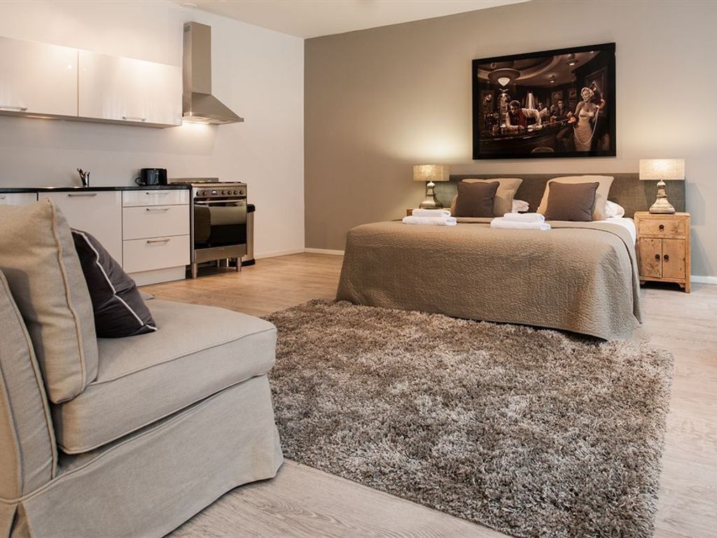 Sarphatipark Apartments