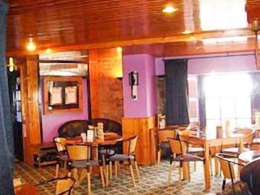 Folly Hotel