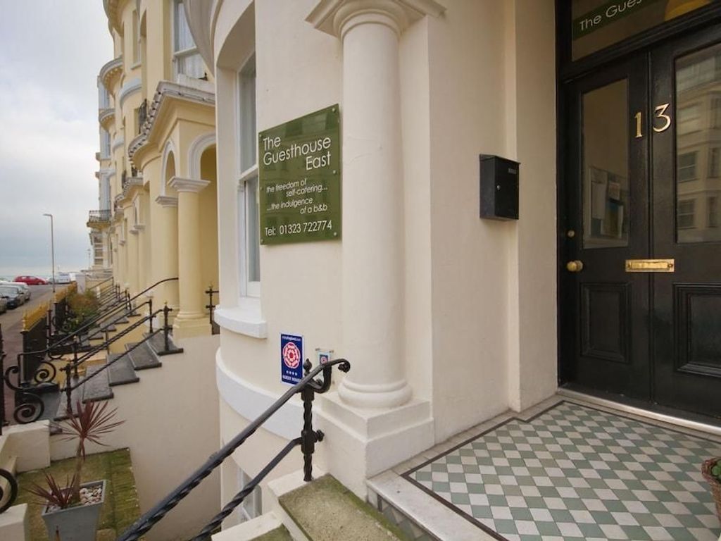 The Guesthouse East