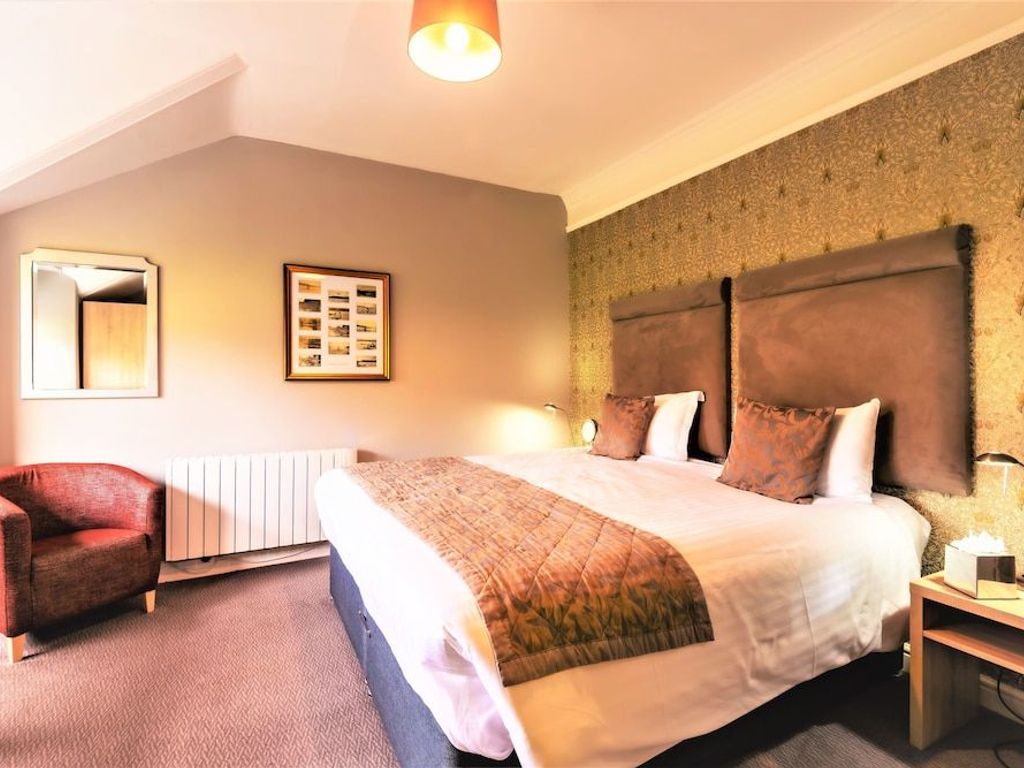 The Lamplighter Dining- Rooms