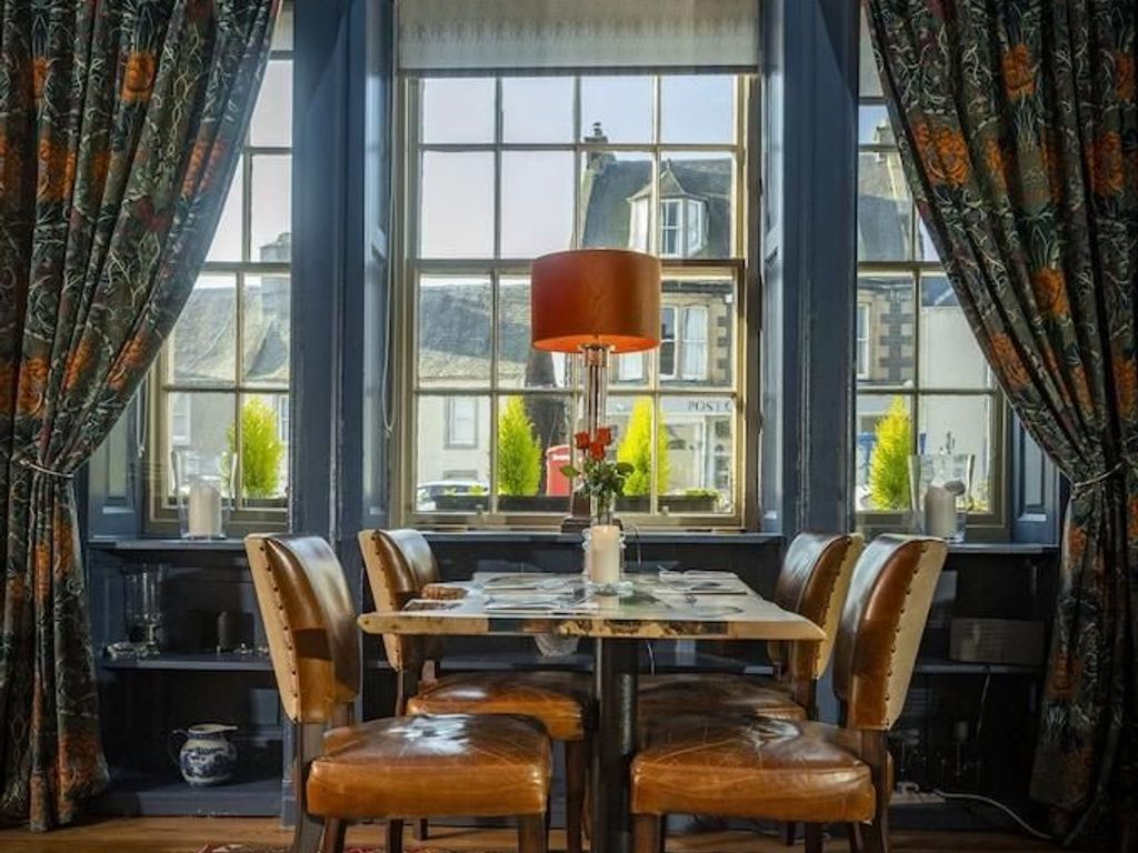 Black Bull Hotel