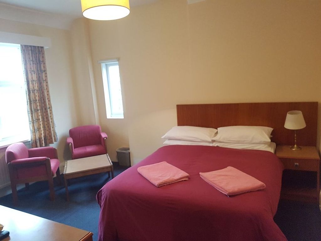 Avoca House Hotel