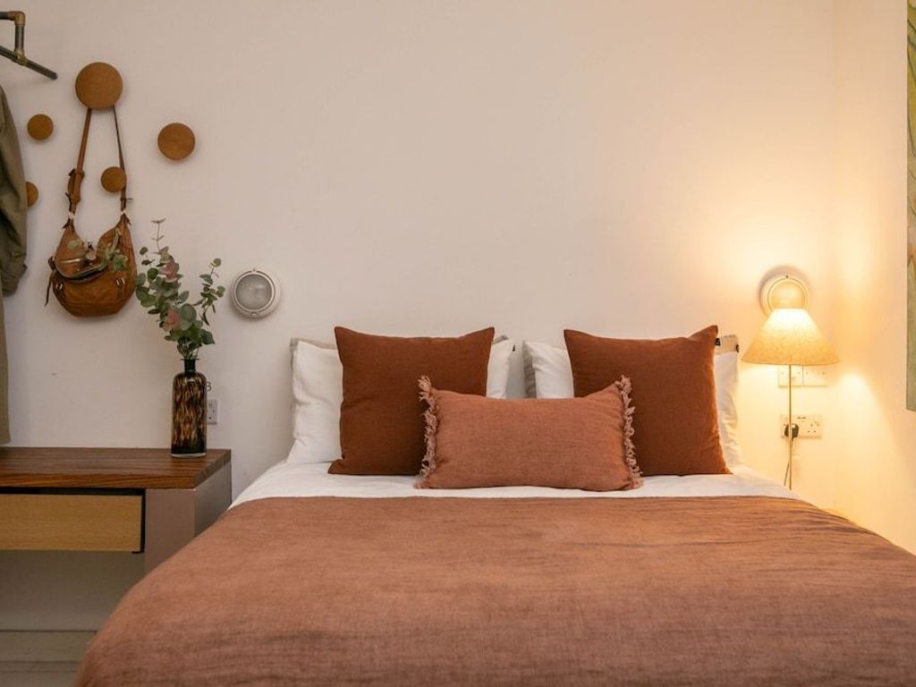 The Luxury Inn