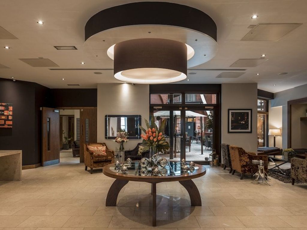 The Chambers - Park Place - Apartments