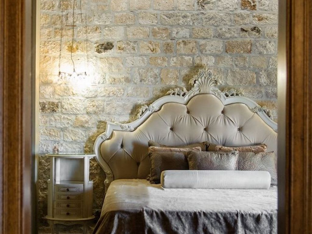 Achtis Boutique Hotel