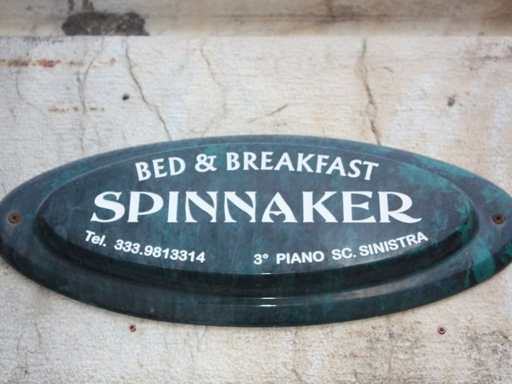 Bed & Breakfast Spinnaker