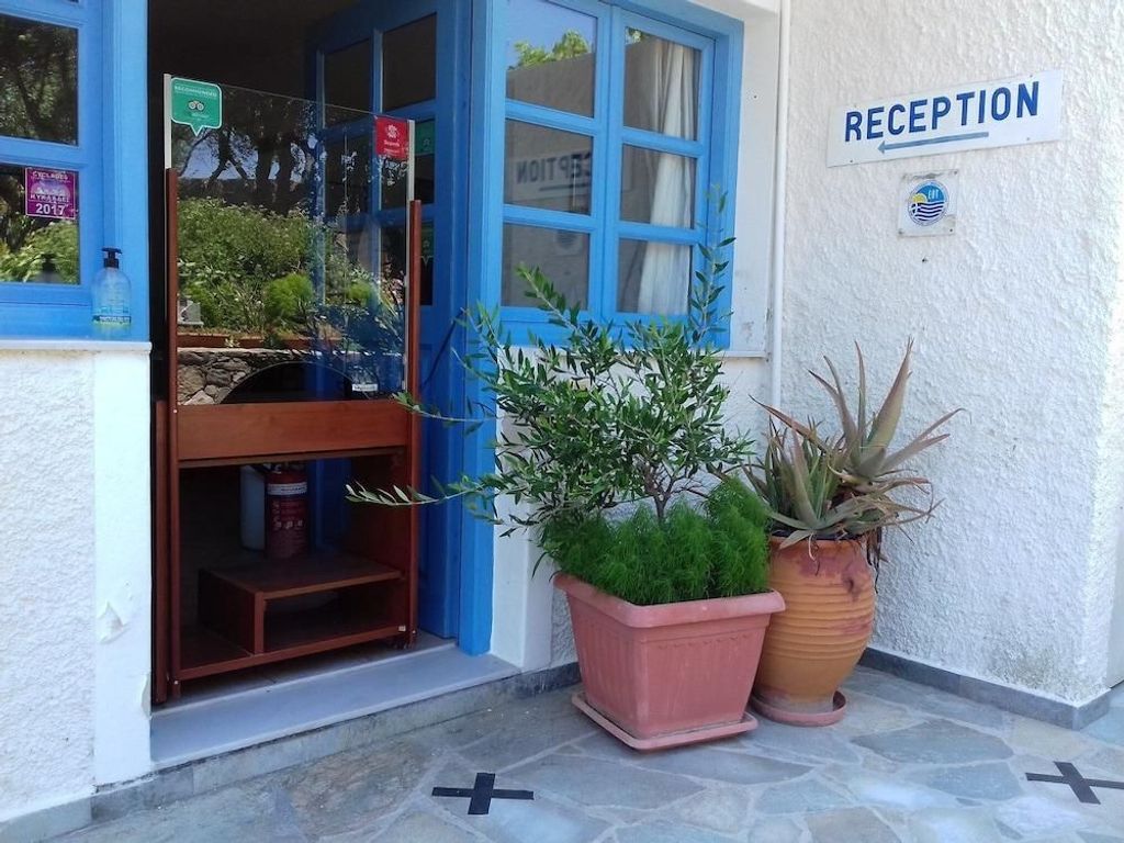 Tilemachos Rooms & Studios