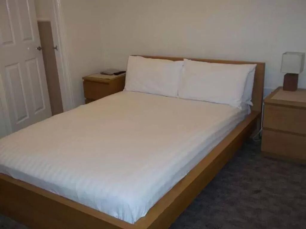 Clapham Guest House