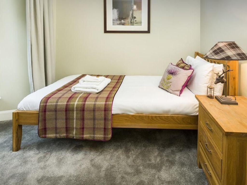 Nicolson Apartments