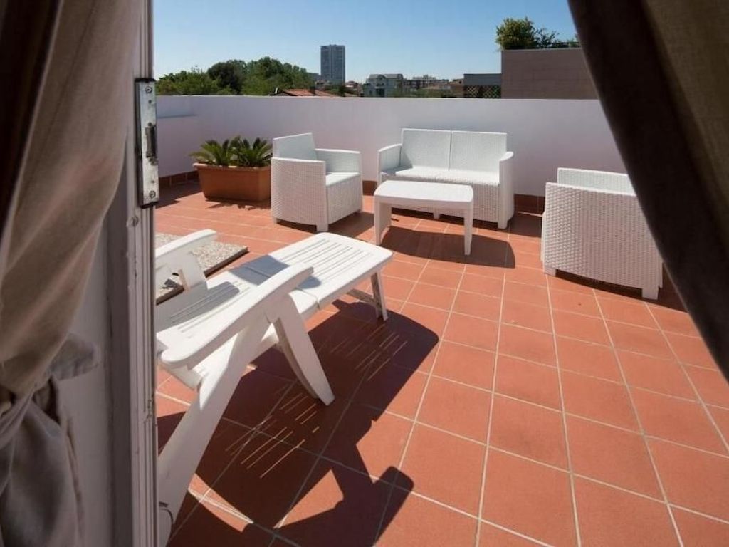 Residence 2 Studio & Suites