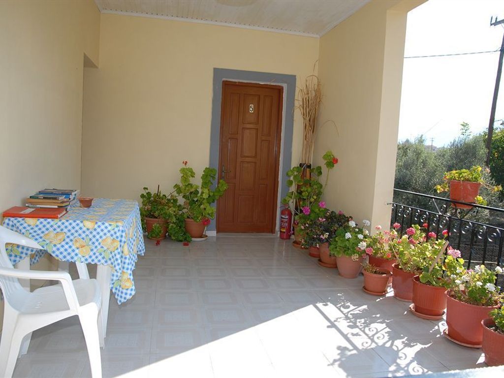 Vassilis Studios