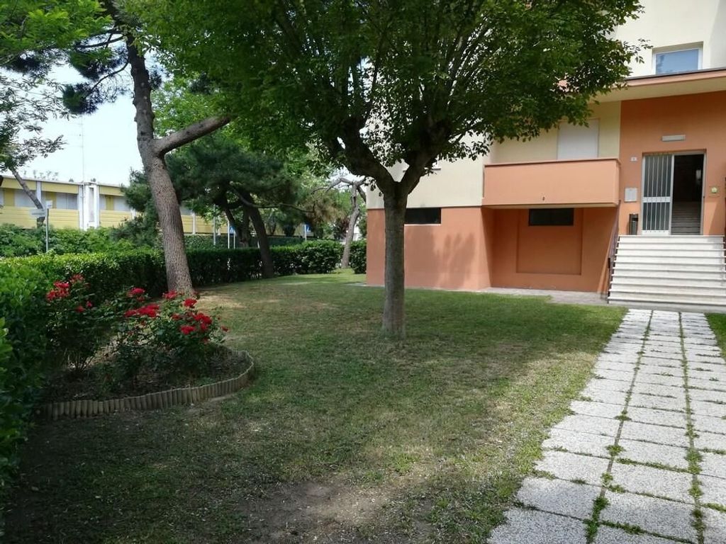 Aurora Residence