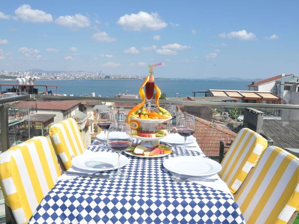 Seven Dreams Hotel