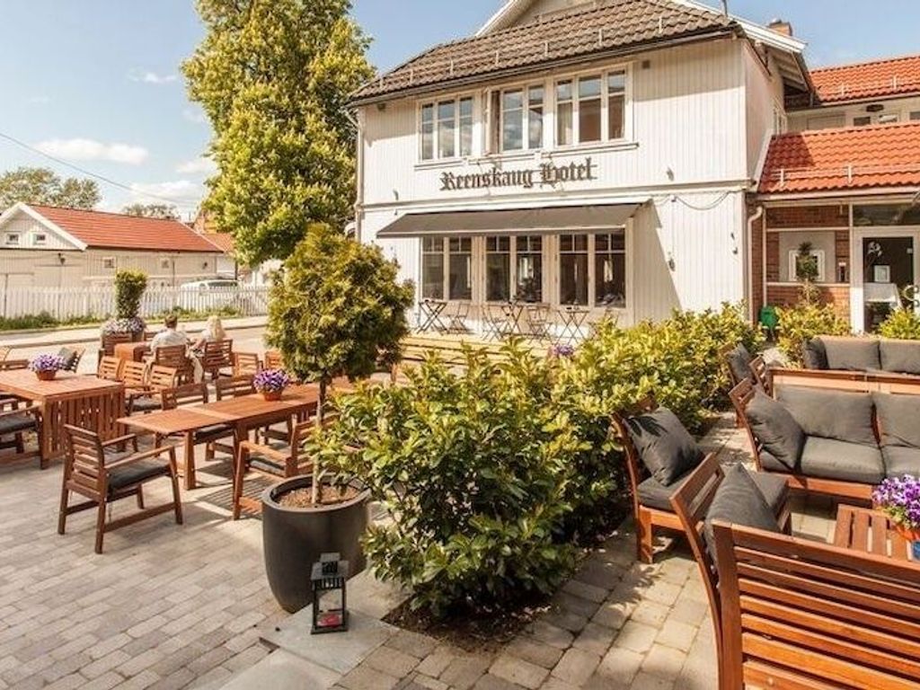 Reenskaug Hotel
