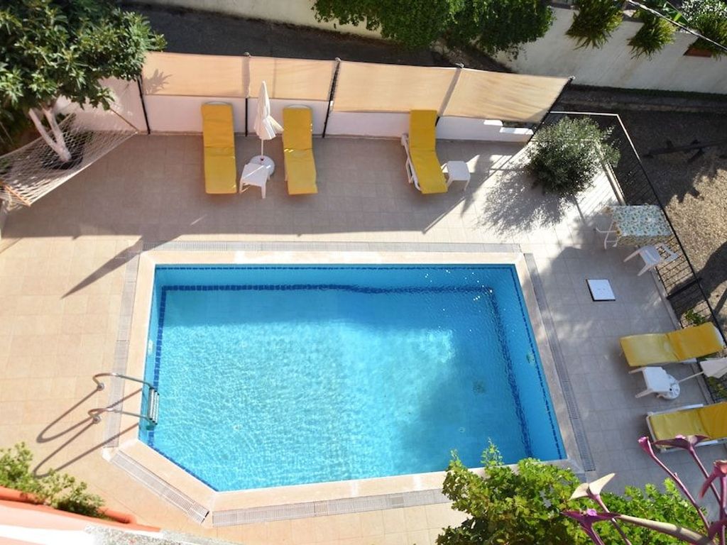 Duygu Pension