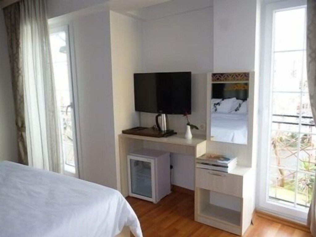 FS Old City Hotel