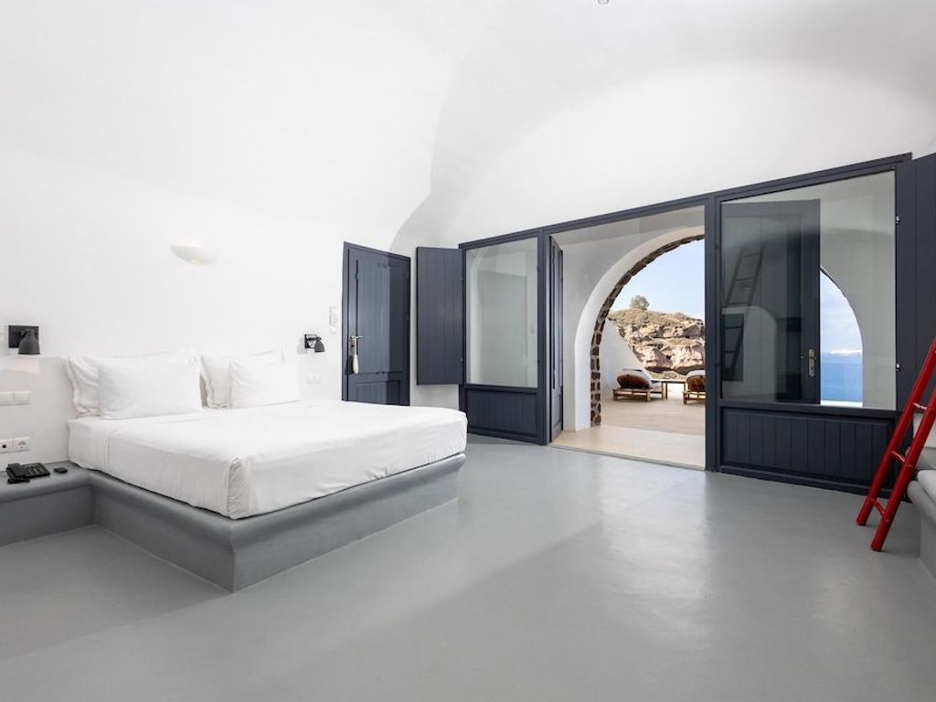 Grand Ambassador Santorini Hotel