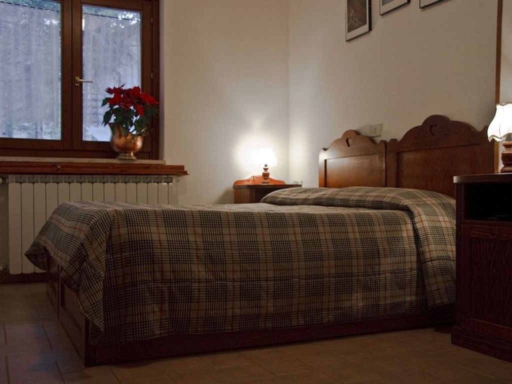 LH Hotel Paradiso