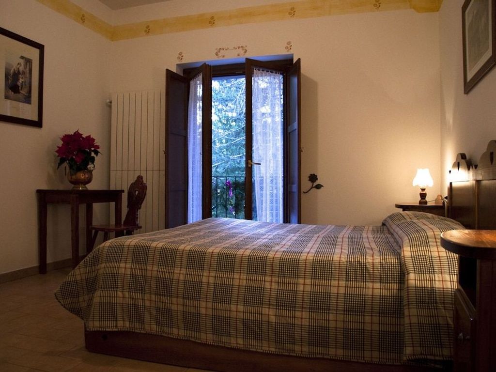 LH Hotel Paradiso