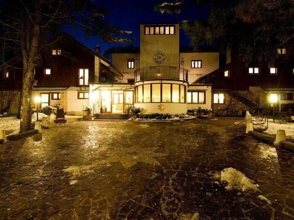 LH Hotel Paradiso