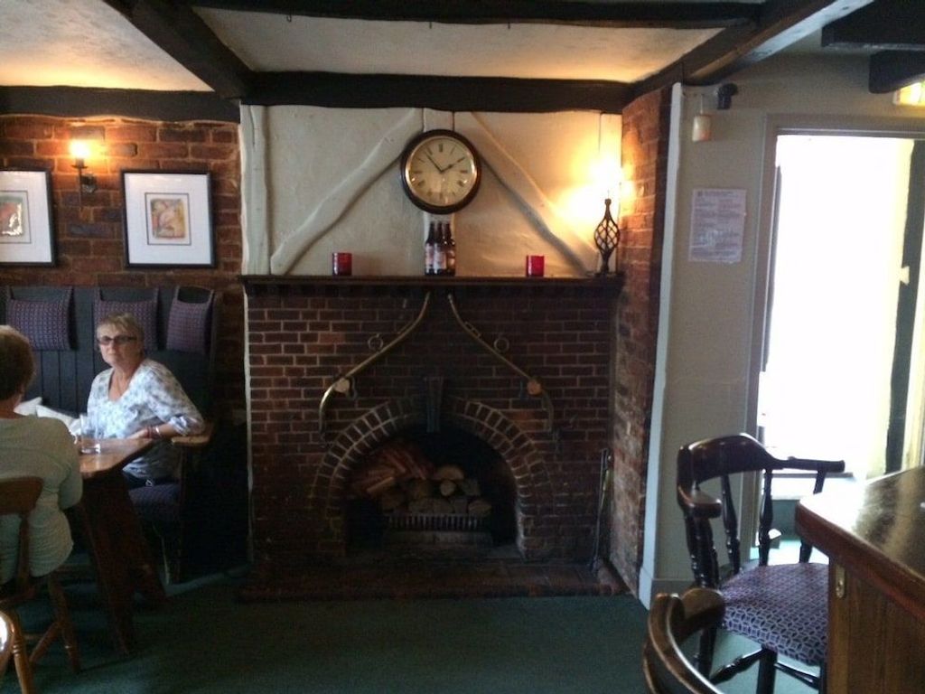 Ye Olde Red Lion