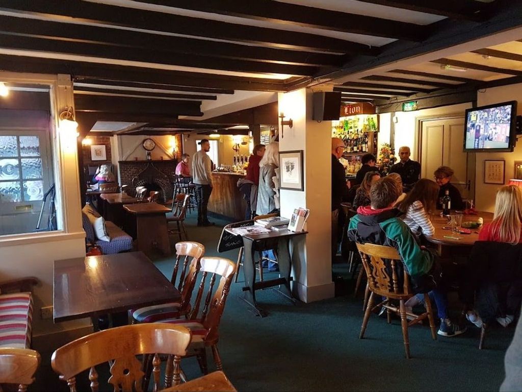 Ye Olde Red Lion