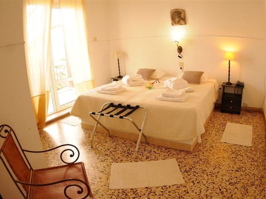 Hotel Akrotiri