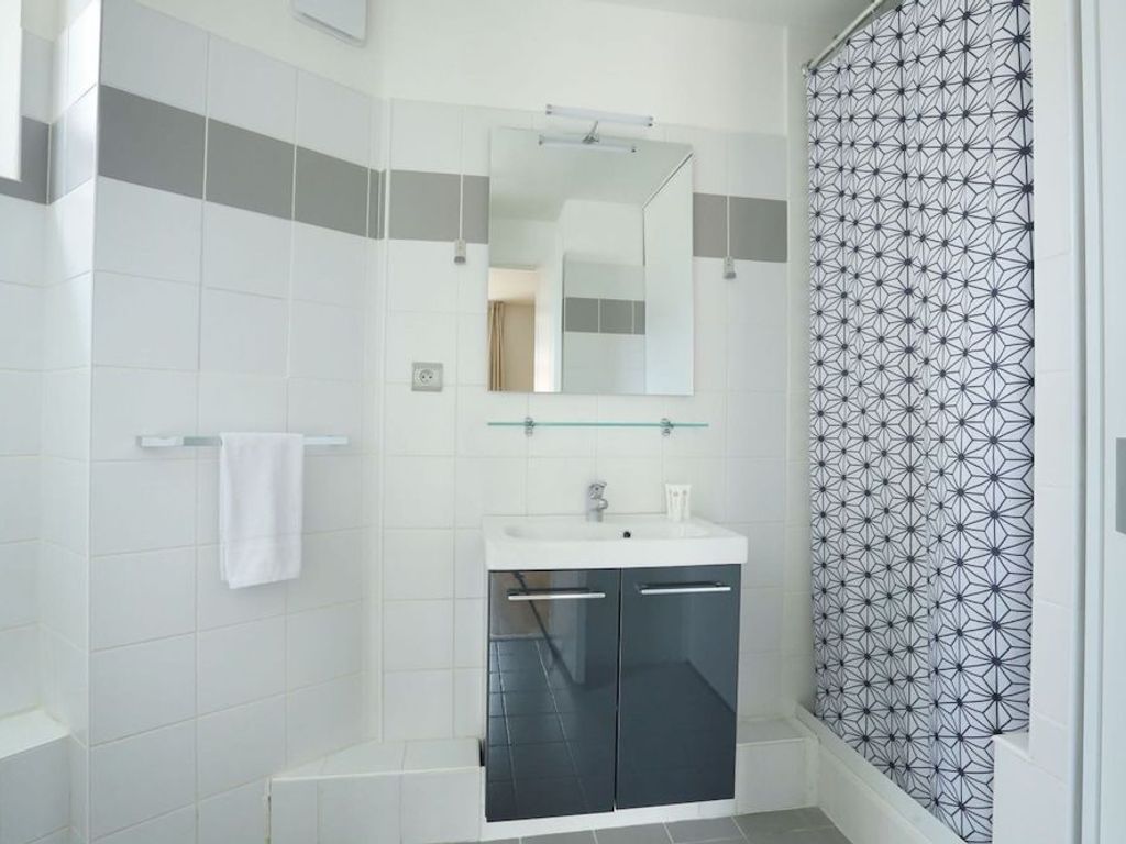 Short Stay Group Museum View Serviced Apartments