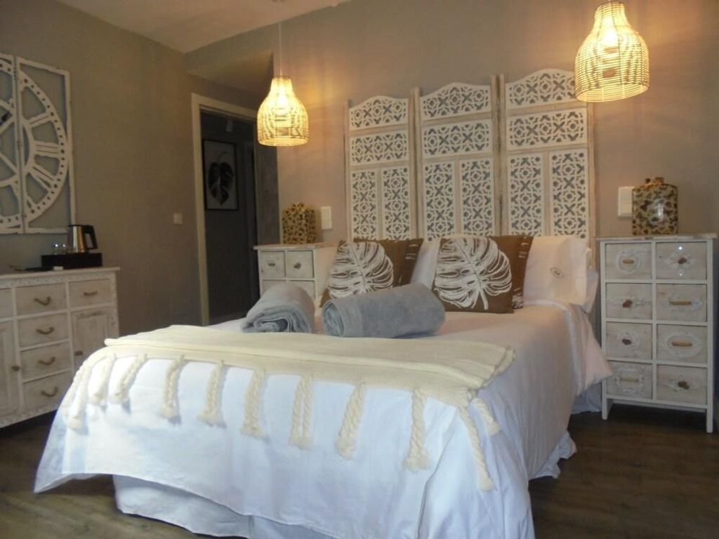 Hostal Tak