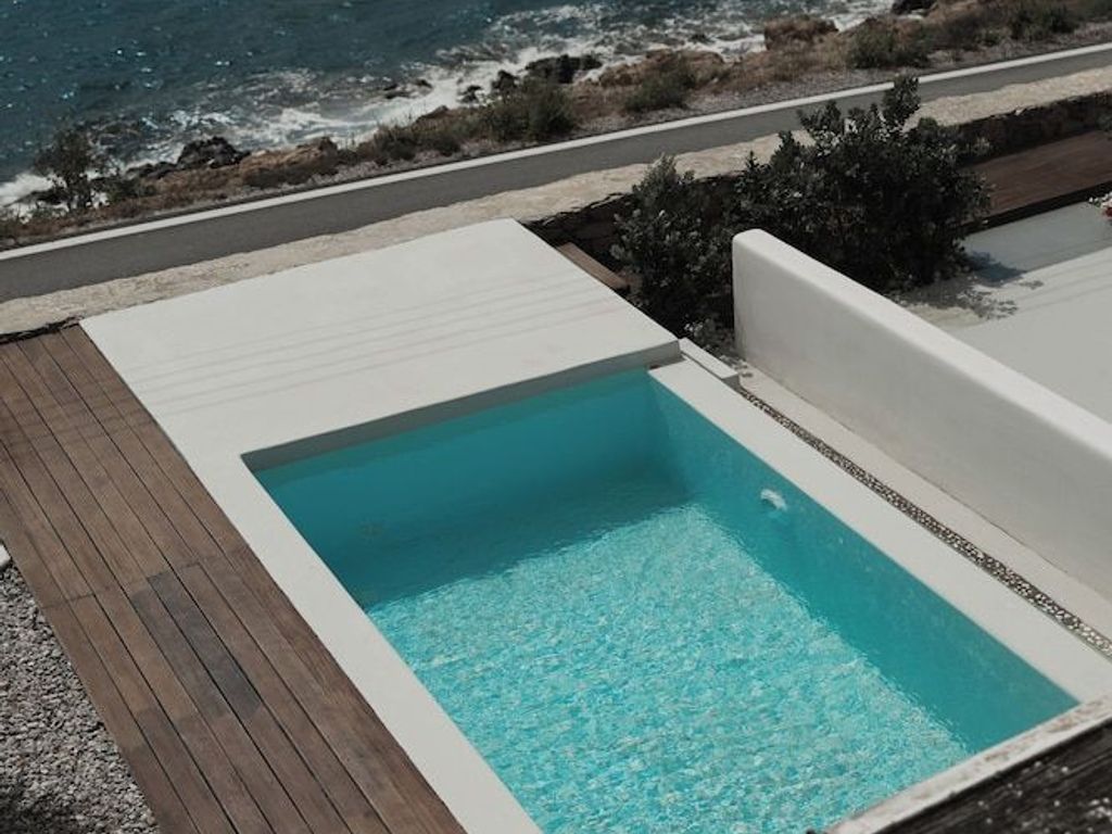 Mykonos Pantheon
