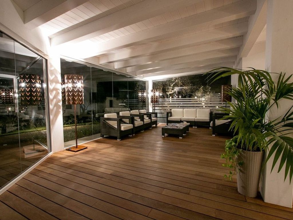 Limone Beach Resort