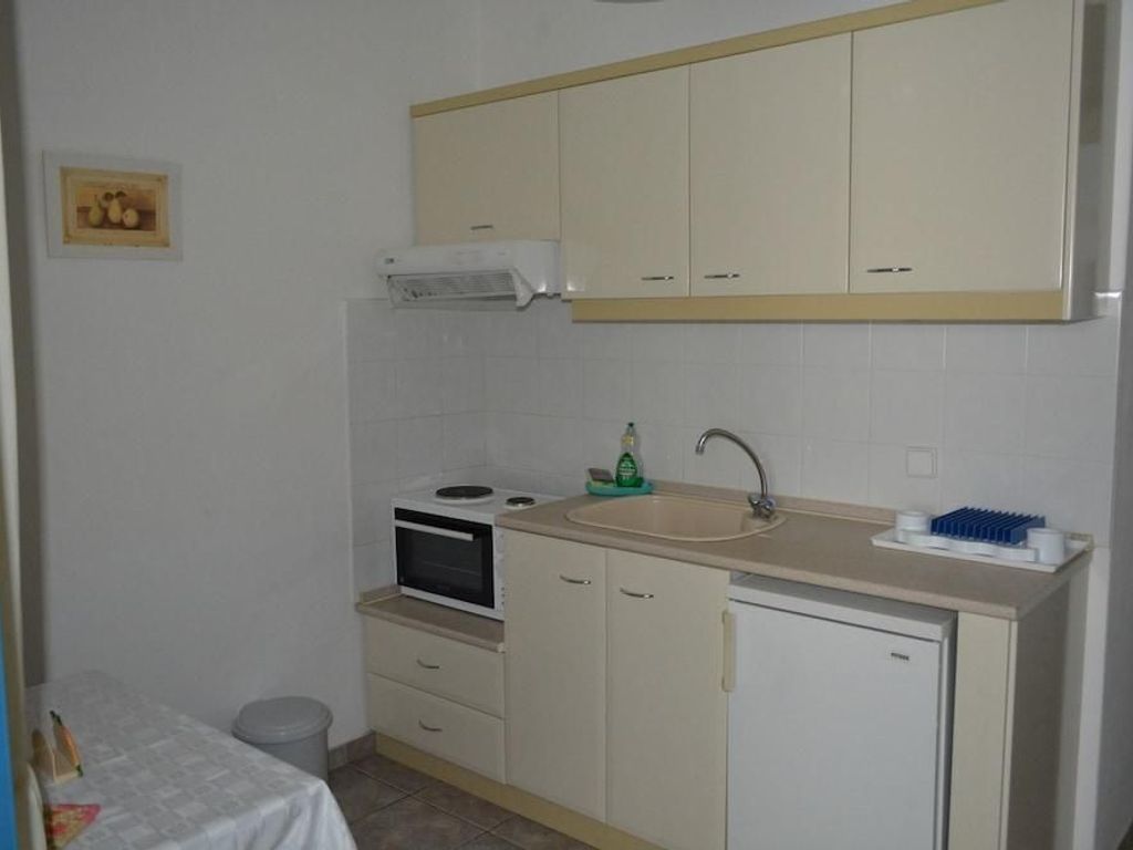 Victor-Eleni Hotel